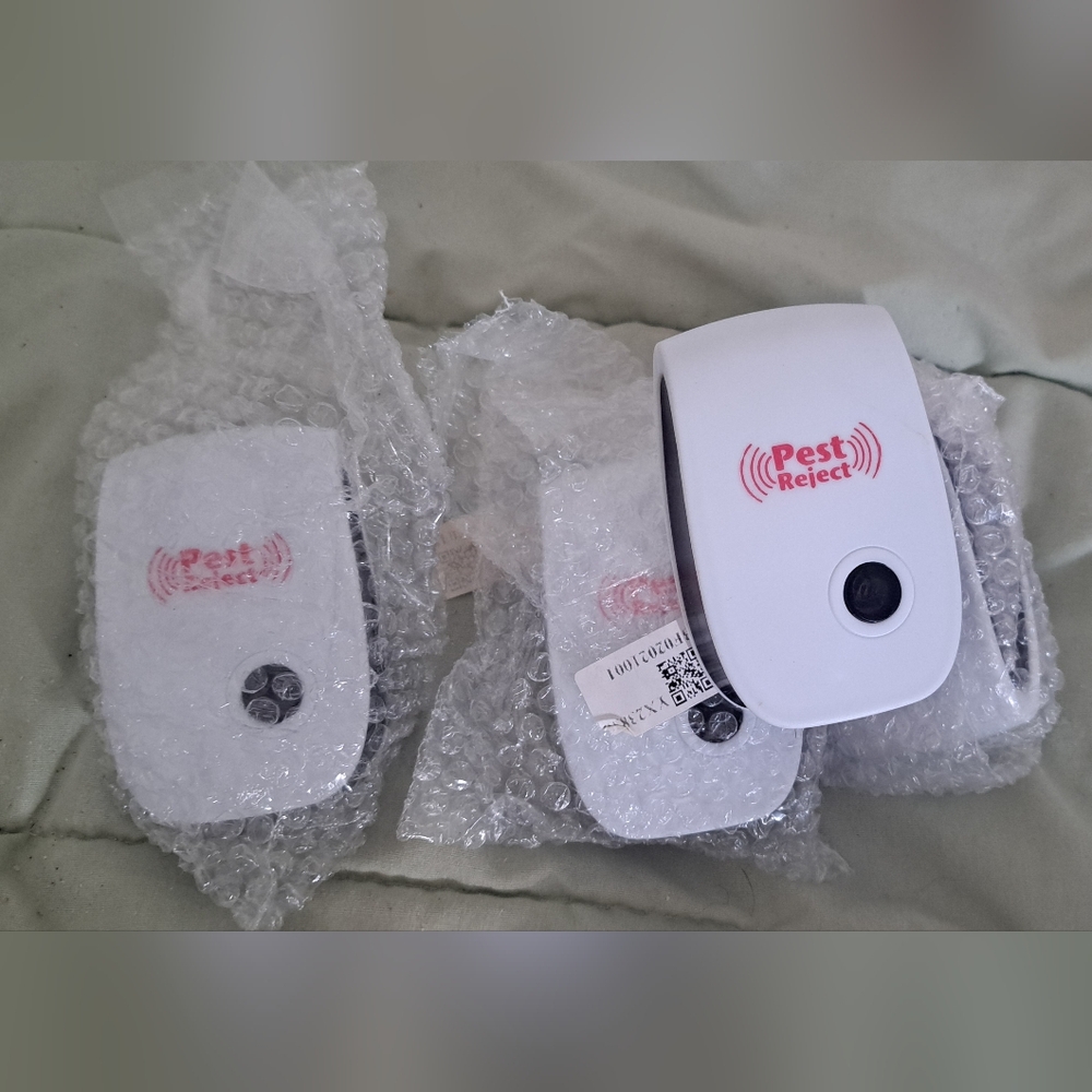 Pest Reject Ultrasonic Pest Repeller